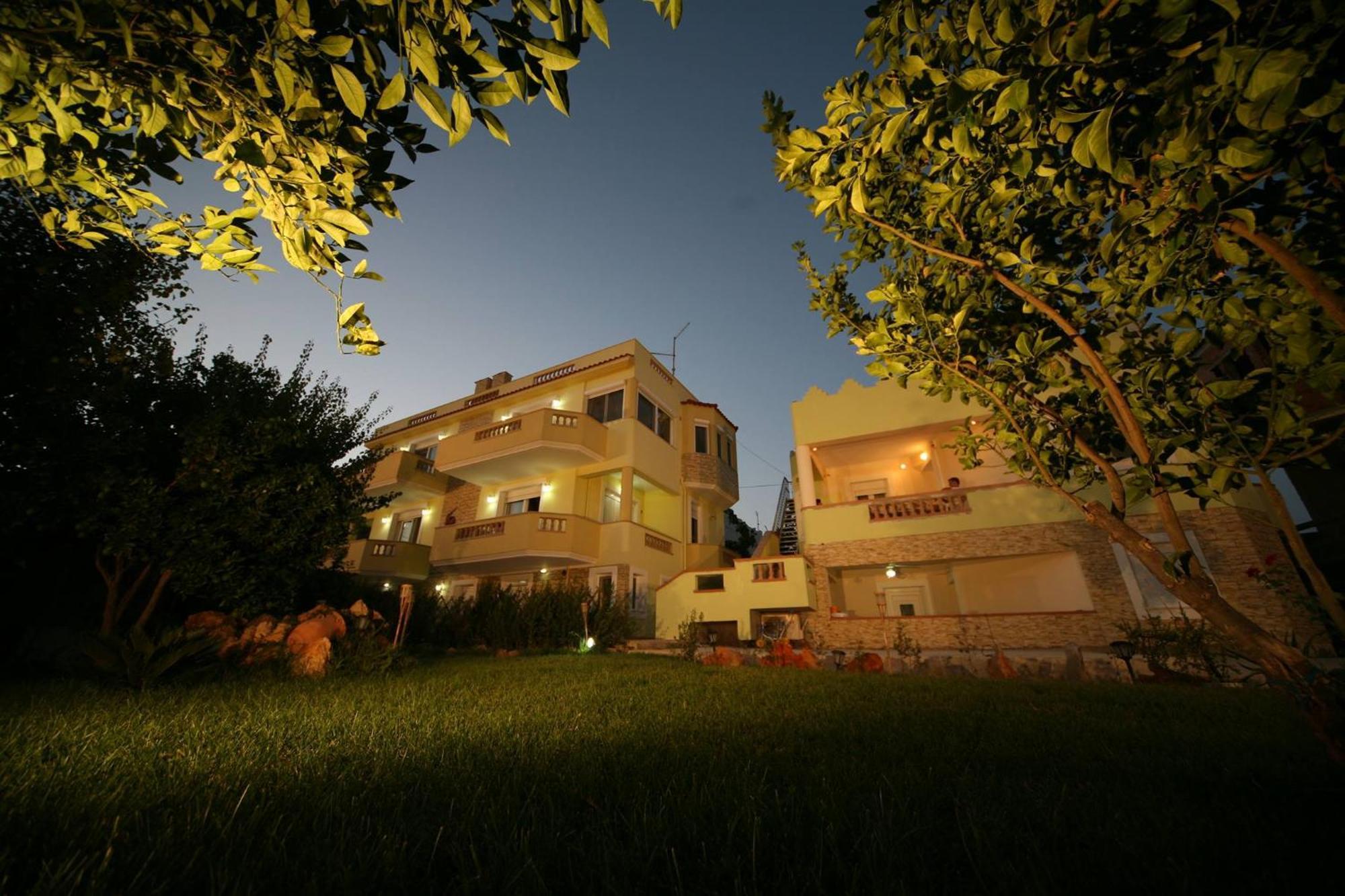 Prince Apartments Volissos Bagian luar foto